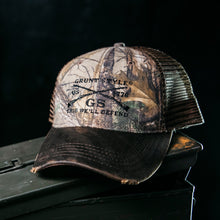 Load image into Gallery viewer, Realtree Xtra®GS Embroidered Logo Flag Hat
